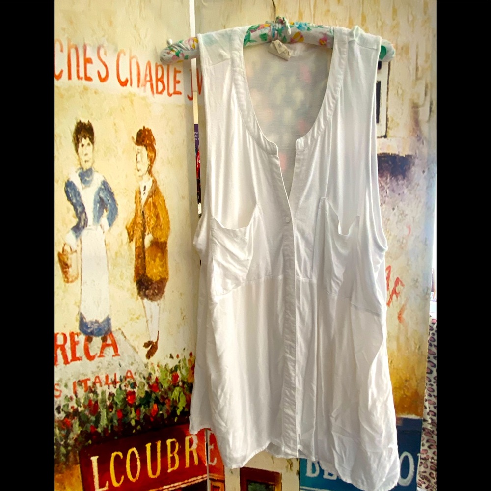 XL Converse button up tank